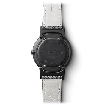 【希少】【極美品】eone THE BRADLEY ブラックレザー腕時計 希少】【極美品】eone THE BRADLEY ブラックレザー腕時計